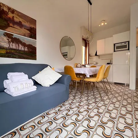 Il Fiocco 5-12 1 Bedroom 1 Bathroom *